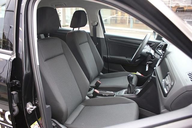 Gebraucht VW T-Roc Basis 110 PS (80 kW) 2022 SUV