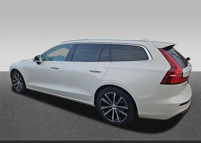 Gebraucht Volvo V60 257 PS (189 kW) 2024 Kombi