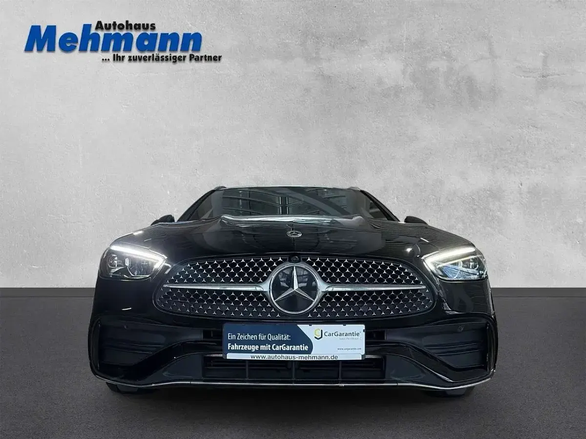 Gebraucht Mercedes C300 AMG line 265 PS (194 kW) 2022 Schwarz  unilack Kombi