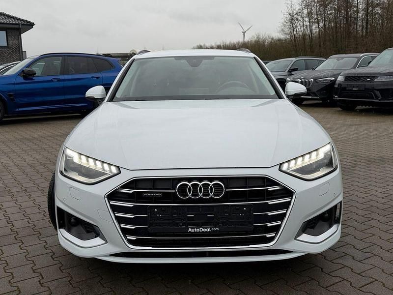Gebraucht Audi A4 Sport 204 PS (150 kW) 2021 Weiß Kombi