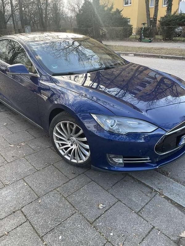 Gebraucht 2016 Tesla Model S Limousine | 18.500 € (Teuer) - Bild 1/2