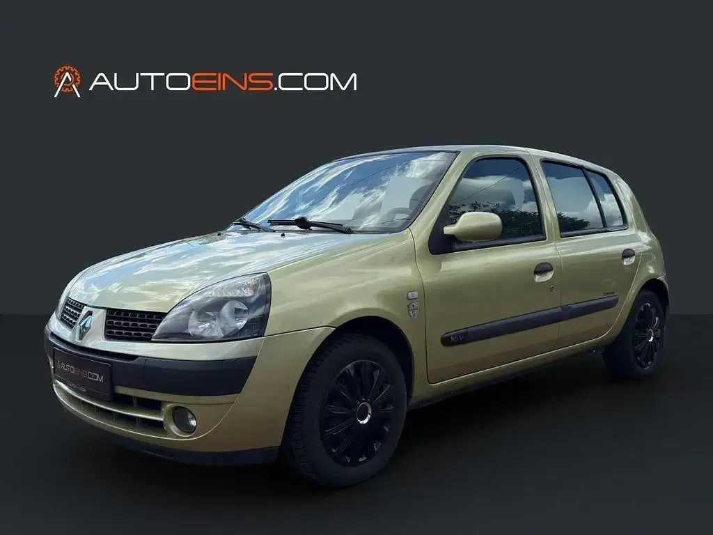 Gebraucht Renault Clio II 75 PS (55 kW) 2003 Zitronengrün Limousine