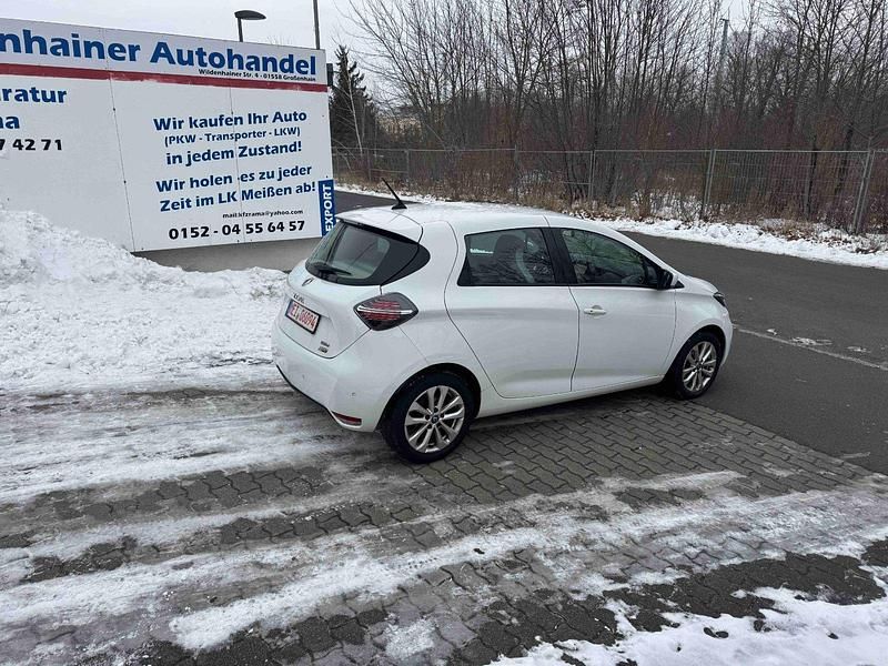 Gebraucht Renault Zoe 50 kW (69 PS) 2020 Weiß Kleinwagen