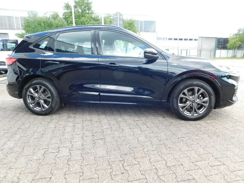 Gebraucht Ford Kuga ST-Line 150 PS (110 kW) 2022 Schwarz SUV
