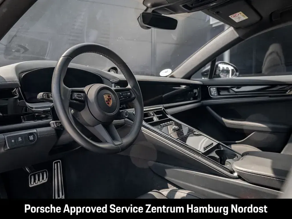 Gebraucht Porsche Panamera 4 470 PS (345 kW) 2024 Schwarz Kleinwagen