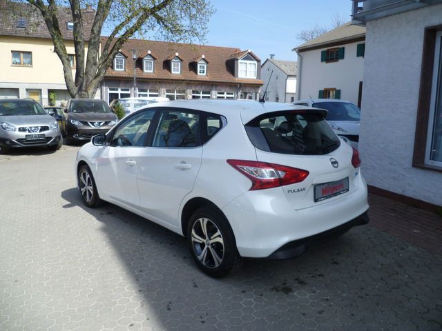 Gebraucht Nissan Pulsar Tekna 116 PS (85 kW) 2016 Weiß metallic Limousine