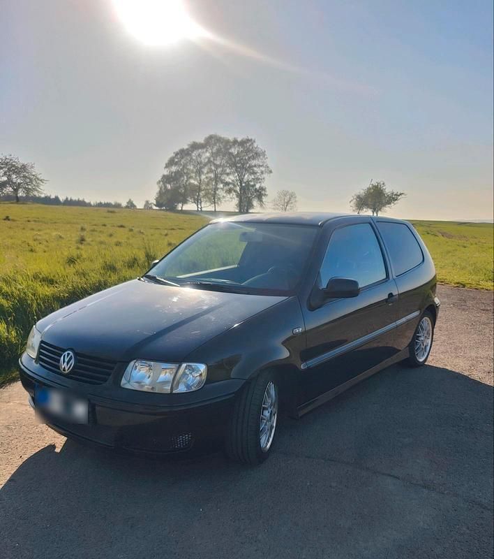 Brugt VW Polo 60 HK (44 kW) 2001 Sort Hatchback