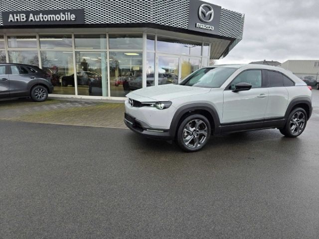 Weiß Gebraucht 2021 Mazda MX30 Ad'Vantage SUV | 15.990 € (Guter Preis) - Bild 1/4