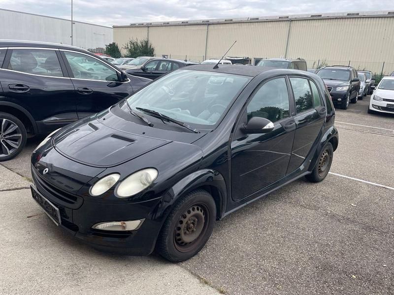 Second-hand Smart ForFour Pulse 75 CP (55 kW) 2004 Negru Hatchback