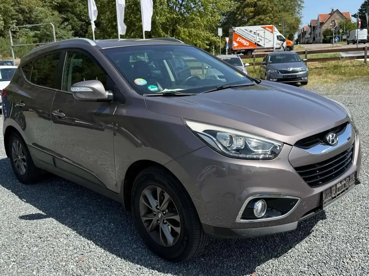 Gebraucht Hyundai ix35 Comfort 136 PS (100 kW) 2014 Braun SUV