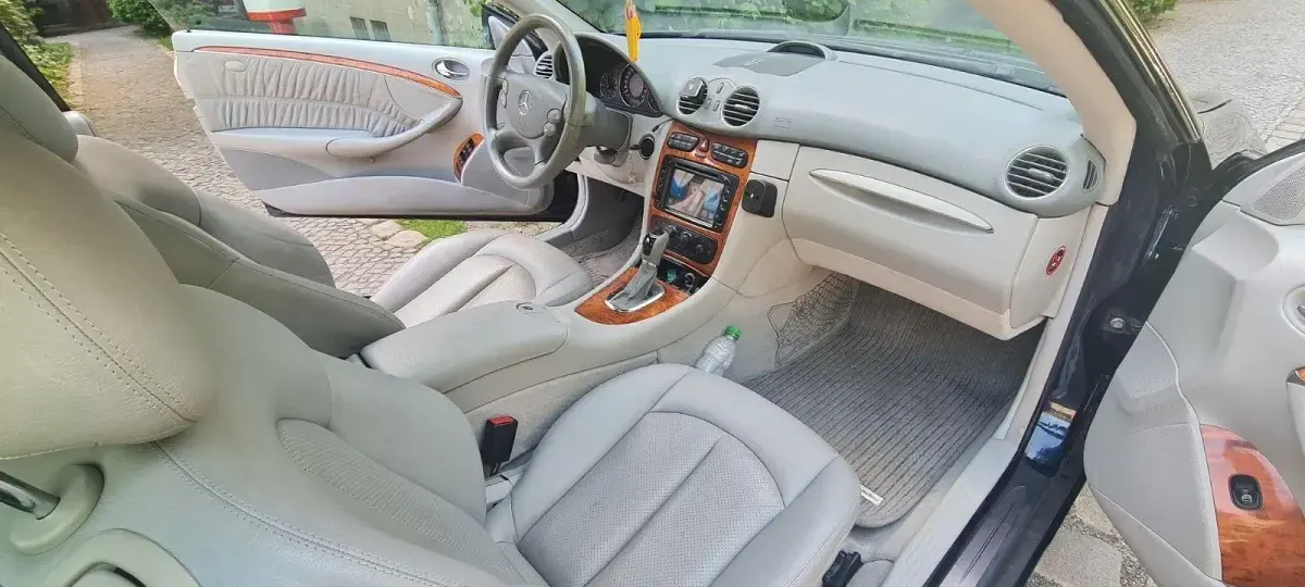 Gebraucht Mercedes CLK320 Elegance 218 PS (160 kW) 2003 Blau Coupé