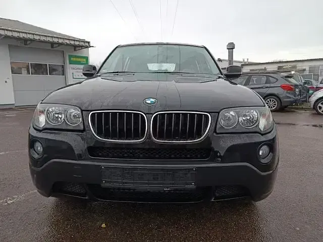 Używany BMW X3 Efficient Dynamics 177 KM (130 kW) 2010 Czarny SUV