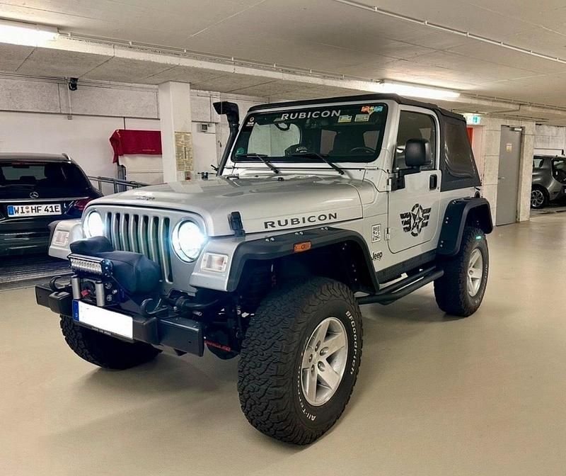 Gebraucht Jeep Wrangler Rubicon 174 PS (127 kW) 2003 Silber SUV
