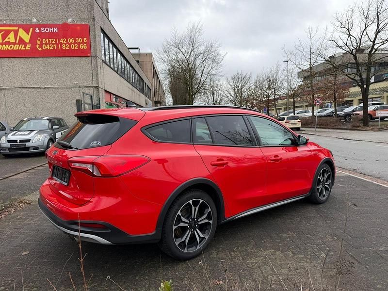 Gebraucht Ford Focus Active 120 PS (88 kW) 2020 Rot Kombi