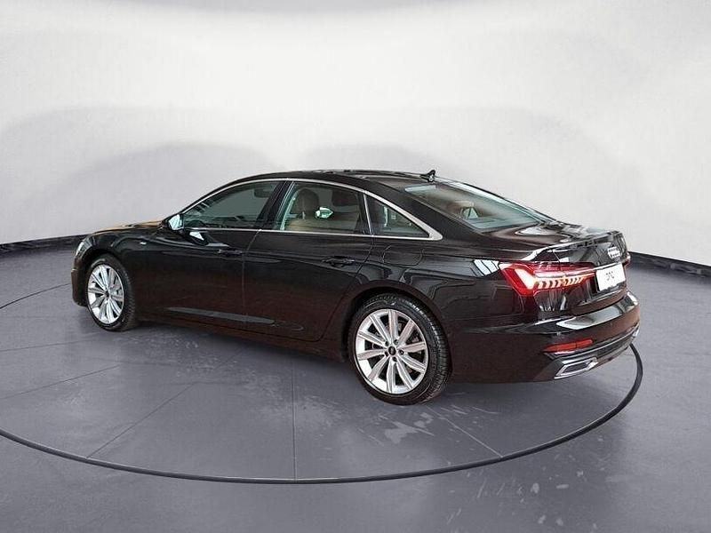 Gebraucht Audi A6 Ambiente 143 PS (105 kW) 2022 Schwarz Limousine