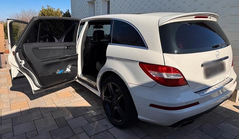 Gebraucht Mercedes R350 265 PS (194 kW) 2013 Weiß Van / Kleinbus