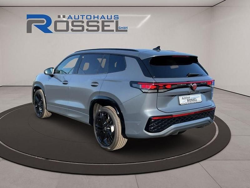 Ny VW Tayron R-line 193 HK (141 kW) 2026 Grå SUV