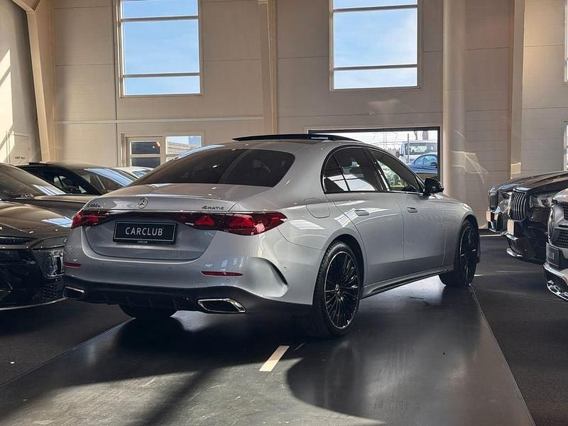 Gebraucht Mercedes E400 AMG Line Premium Plus 252 PS (185 kW) 2023 Silber Limousine
