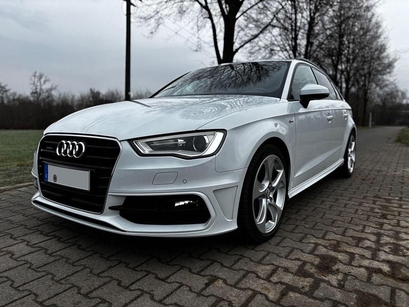 Gebraucht Audi A3 S-Line 184 PS (135 kW) 2015 Weiß Limousine