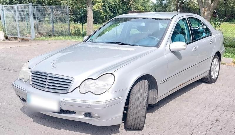 Gebraucht Mercedes C320 Elegance 218 PS (160 kW) 2001 Silber Limousine