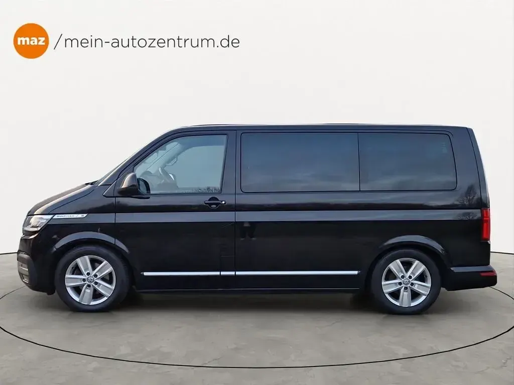 Gebraucht VW Multivan Generation Six 150 PS (110 kW) 2021 Schwarz Van / Kleinbus