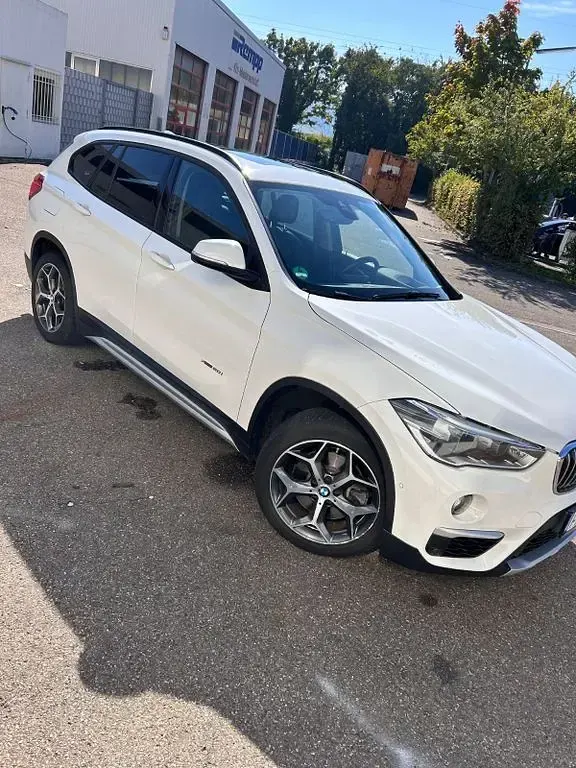 Gebraucht BMW X1 xLine 192 PS (141 kW) 2017 Weiß SUV