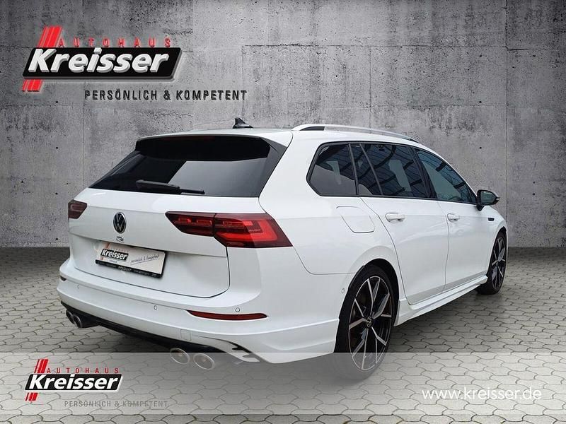 Gebraucht VW Golf VIII R 320 PS (235 kW) 2022 Weiß Kombi