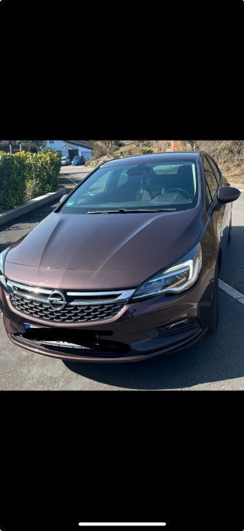 Braun Gebraucht 2017 Opel Astra Edition Limousine | 9.000 € (Fairer Preis) - Bild 1/4