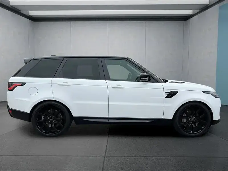 Second-hand Land Rover Range Rover 249 CP (183 kW) 2022 Alb SUV