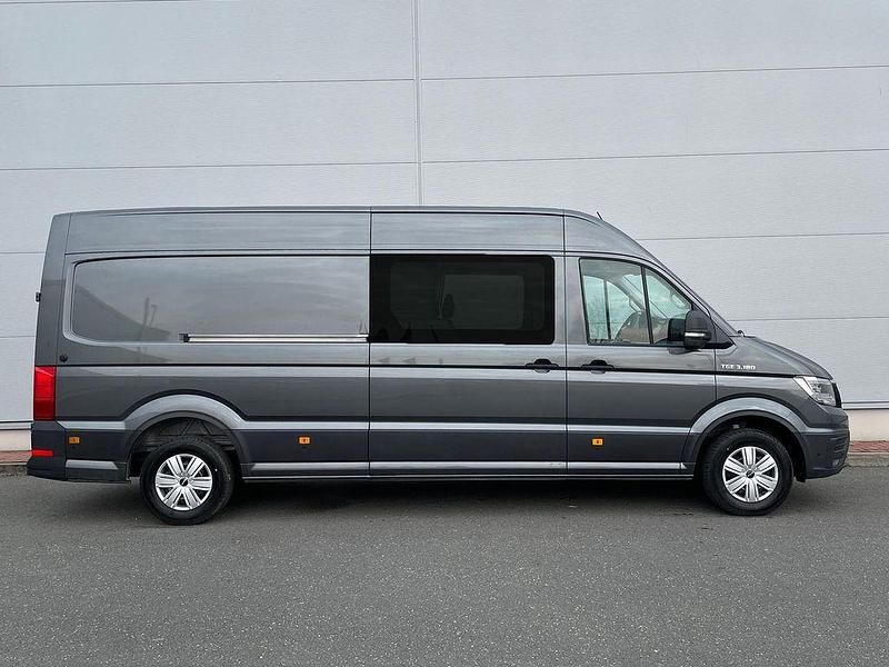 Neu MAN TGE 177 PS (130 kW) 2025 Grau Van