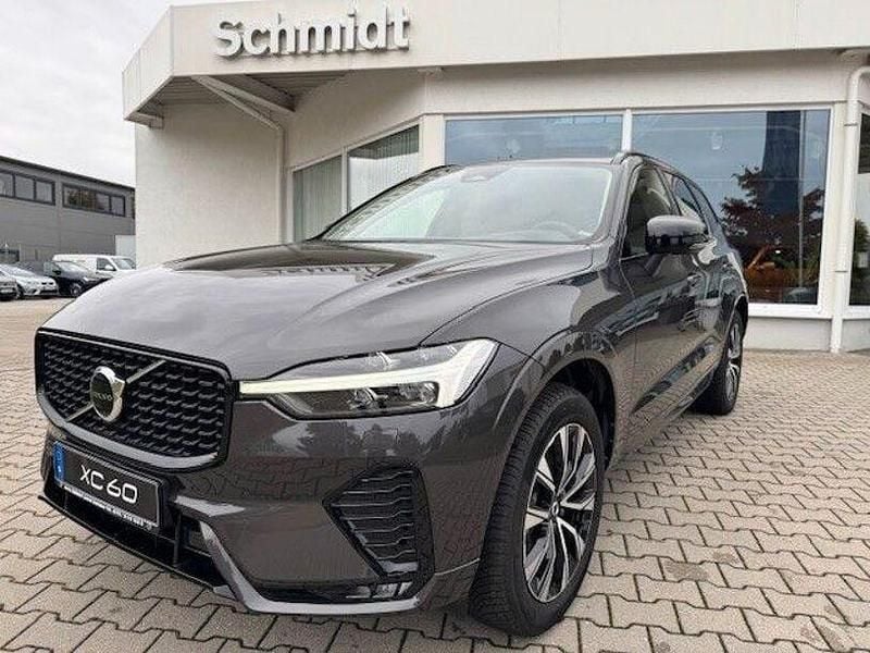 Gebraucht Volvo XC60 Plus 197 PS (144 kW) 2024 Platinum grey SUV