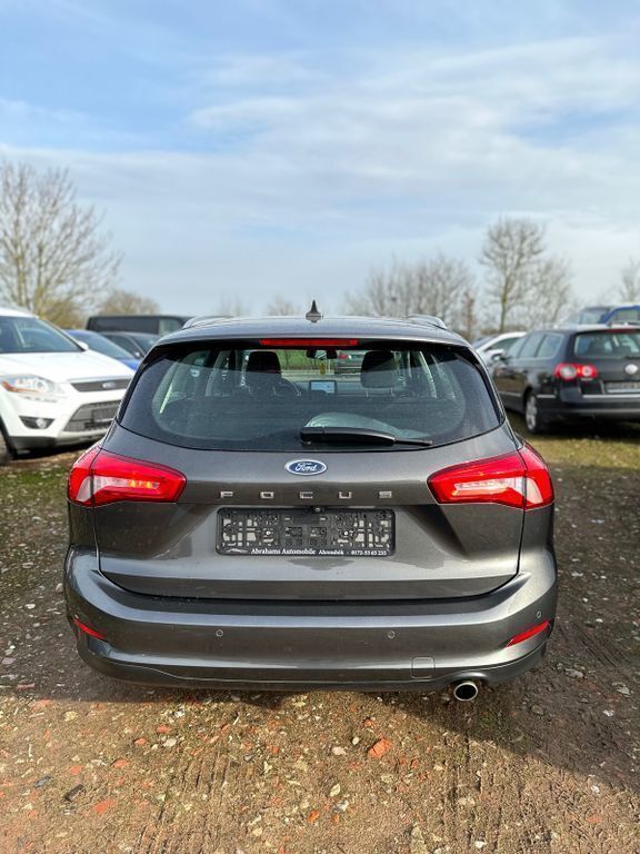 Gebraucht Ford Focus Cool & Connect 120 PS (88 kW) 2018 Grau Kombi