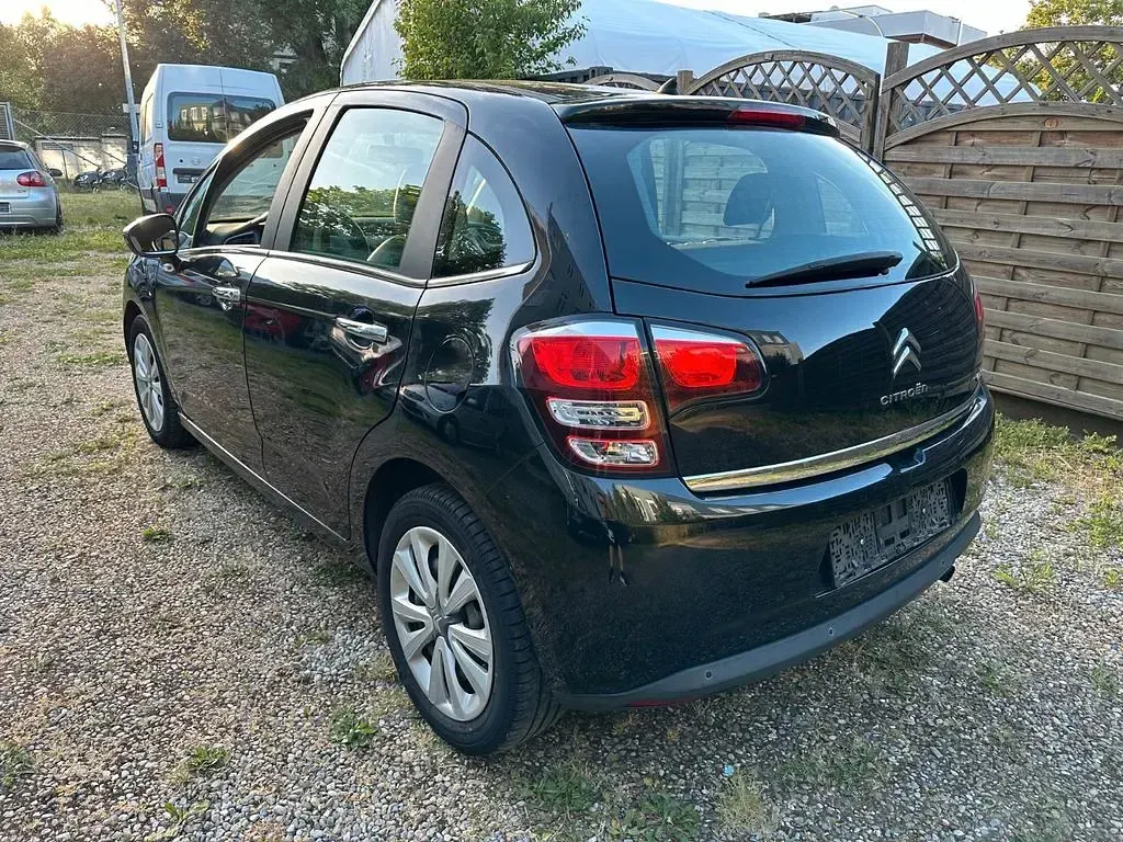 Gebraucht Citroën C3 SELECTION 68 PS (50 kW) 2014 Schwarz Limousine