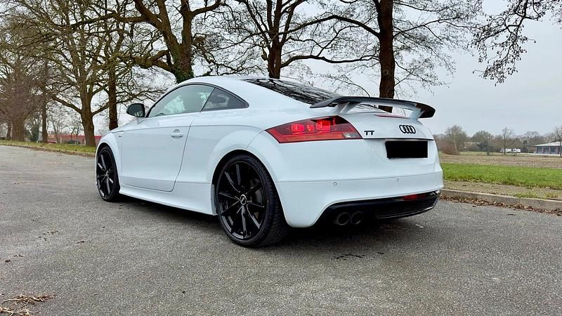 Second-hand Audi TT Competition 170 CP (125 kW) 2013 Alb Coupe