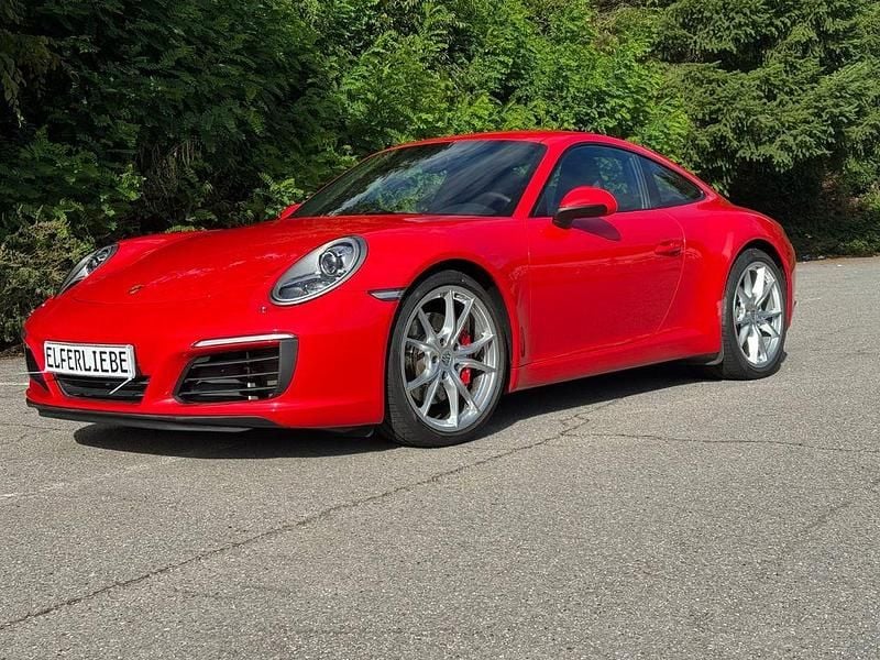 Rot Gebraucht 2016 Porsche 911 Carrera S Coupé | 97.991 € (Fairer Preis) - Bild 1/4
