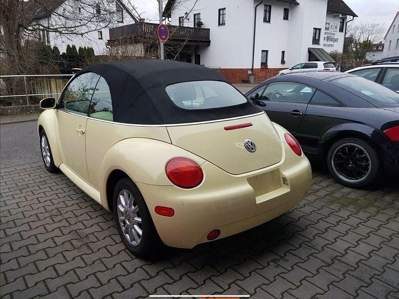 Gebraucht VW New Beetle 116 PS (85 kW) 2005 Gelb Kleinwagen