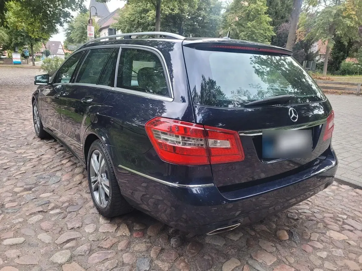 Gebraucht Mercedes E500 387 PS (284 kW) 2010 Kombi