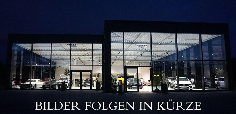 Grau (metallic) Gebraucht 2014 Hyundai i20 Style Limousine | 9.850 € (Fairer Preis) - Bild 1/2