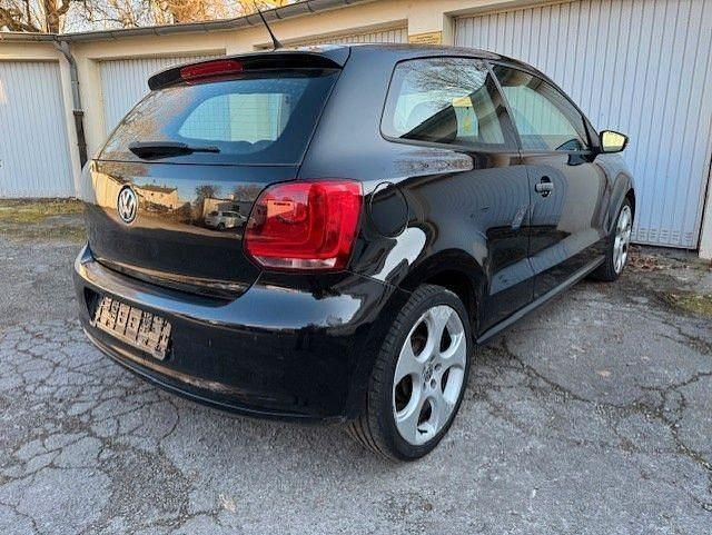 Gebraucht VW Polo Trendline 60 PS (44 kW) 2010 Schwarz Kleinwagen