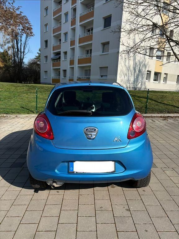 Gebraucht Ford Ka Titanium 69 PS (50 kW) 2010 Blau Kleinwagen