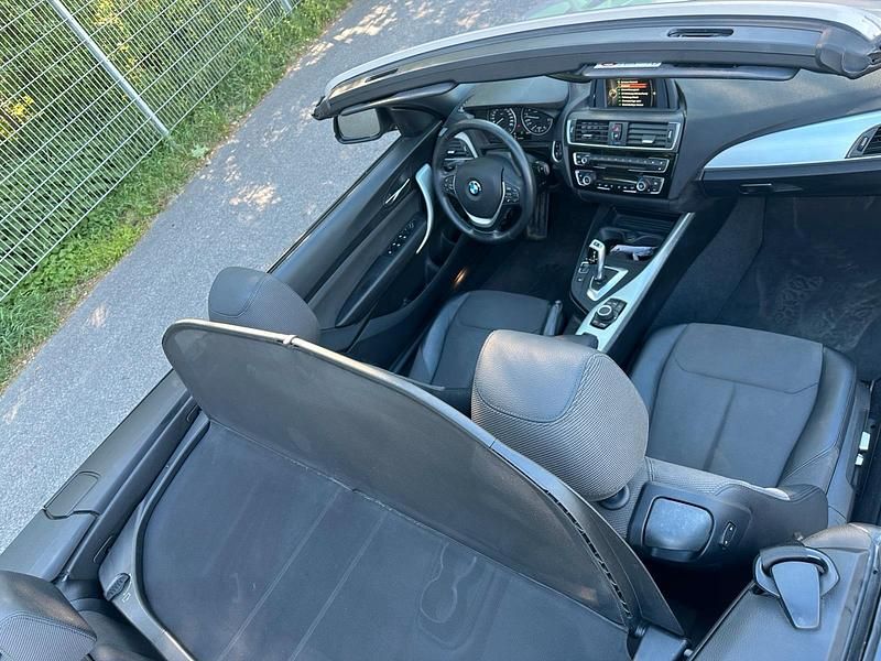 Gebraucht BMW 220 184 PS (135 kW) 2016 Grau Cabrio