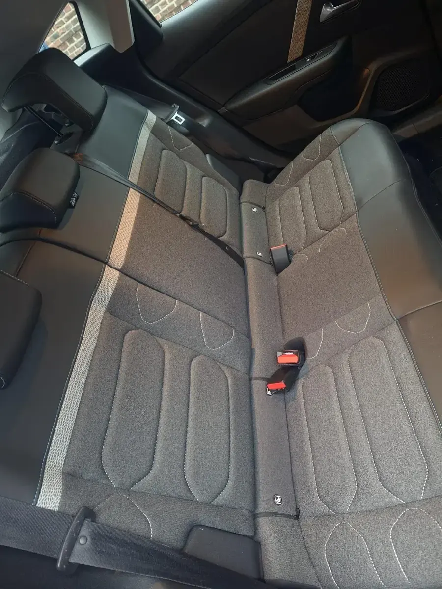 Gebraucht Citroën C4 131 PS (96 kW) 2021 Orange SUV