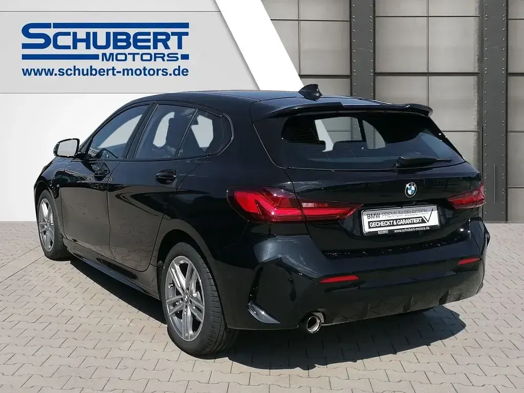 Gebraucht BMW 118 M Sport 140 PS (102 kW) 2023 Schwarz Limousine