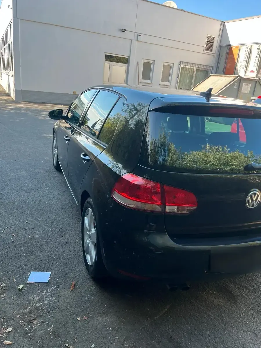 Gebraucht VW Golf VII Style 140 PS (102 kW) 2012 Schwarz Limousine