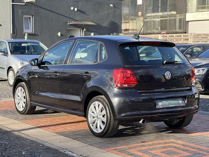Gebraucht VW Polo Highline 86 PS (63 kW) 2010 Schwarz Kleinwagen