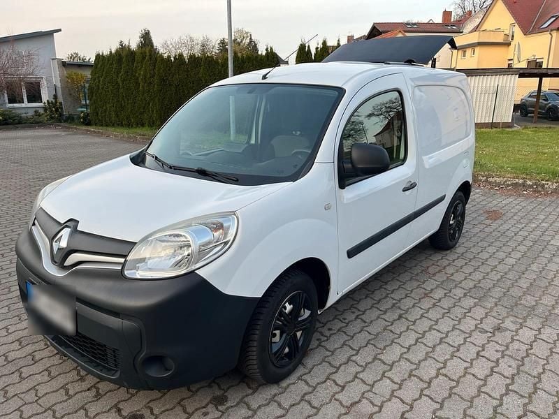Second-hand Renault Kangoo 90 CP (66 kW) 2017 Alb Monovolum