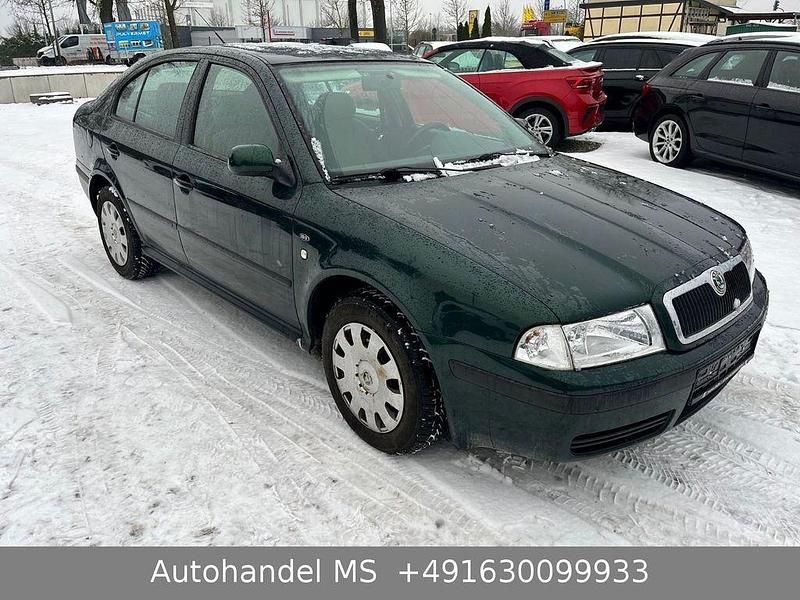 Gebraucht Skoda Octavia Ambiente 90 PS (66 kW) 2001 Grün Limousine