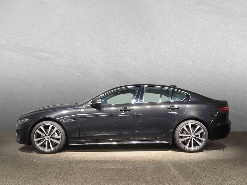 Gebraucht Jaguar XE R-Dynamic 206 PS (151 kW) 2024 Schwarz Limousine