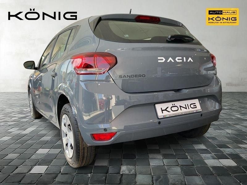 Gebraucht Dacia Sandero Essentiel 67 PS (49 kW) 2025 Grau Kleinwagen