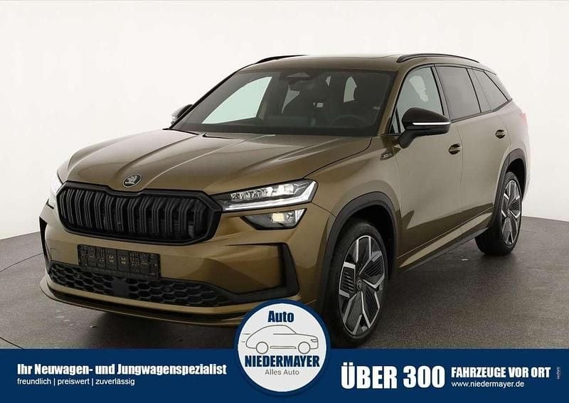 Grau Neu 2025 Skoda Kodiaq SportLine SUV | 48.995 € (Guter Preis) - Bild 1/4